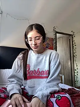 Snapshot of Princ3ssgabi chatting on December 17, 5:58 pm Princ3ssgabi online show from December 17, 5:58 pm