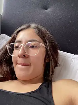 Snapshot of Princ3ssgabi chatting on December 18, 5:52 pm Princ3ssgabi online show from December 18, 5:52 pm