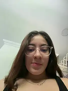 Snapshot of Princ3ssgabi chatting on December 29, 3:57 pm Princ3ssgabi online show from December 29, 3:57 pm