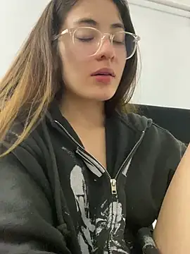 Snapshot of Princ3ssgabi chatting on March 9, 3:32 am Princ3ssgabi online show from March 9, 3:32 am