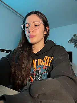 Snapshot of Princ3ssgabi chatting on December 17, 3:01 am Princ3ssgabi online show from December 17, 3:01 am