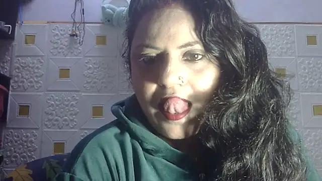 Sexy komolika online show from February 2, 5:21 am