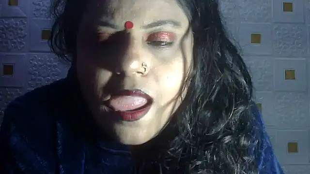 Sexy komolika online show from February 6, 9:22 am