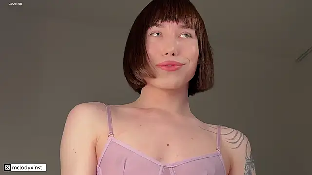 Snapshot of melodyxlove chatting on December 18, 6:30 am melodyxlove online show from December 18, 6:30 am