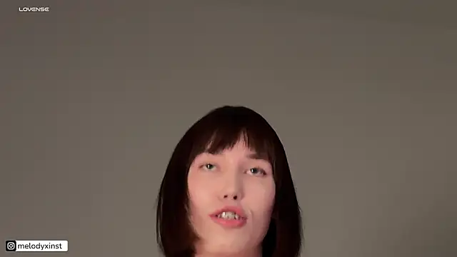 Snapshot of melodyxlove chatting on January 5, 10:35 pm melodyxlove online show from January 5, 10:35 pm