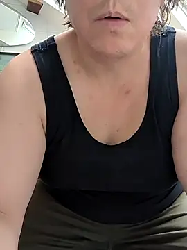 Snapshot of owned_by_goddess_laurie chatting on June 30, 5:14 pm owned by goddess laurie online show from June 30, 5:14 pm