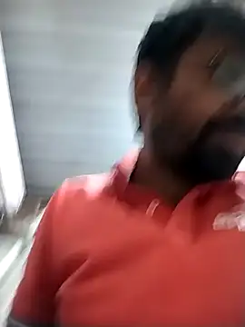 Snapshot of Skcreation123 chatting on November 3, 2:18 pm Skcreation123 online show from November 3, 2:18 pm