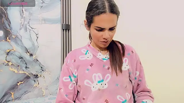 Rubi 30 online show from November 25, 11:43 am