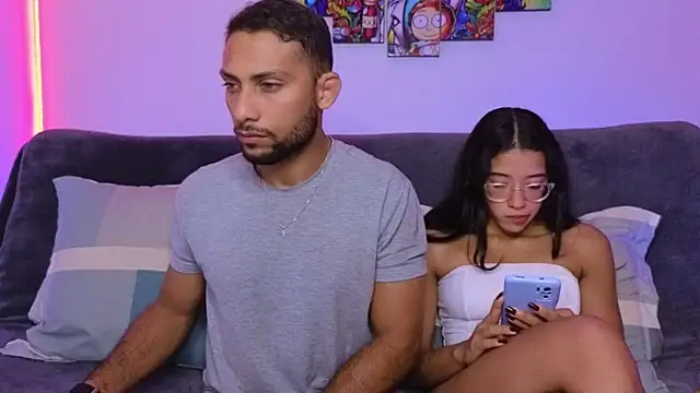 catalina y tylerjhons online show from December 28, 5:55 am