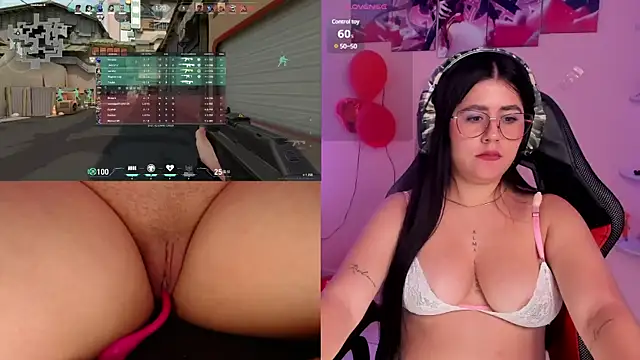 DanielaHang online show from February 17, 4:37 pm