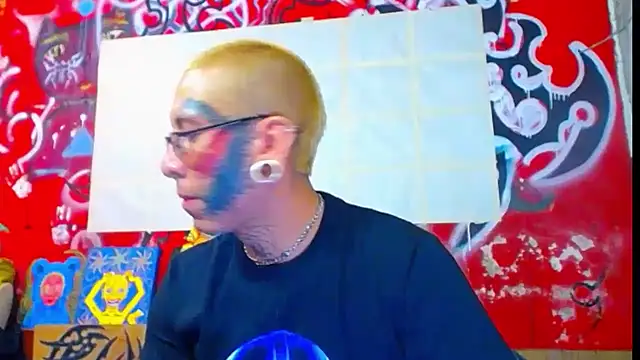 deivid estrada online show from December 2, 4:13 pm