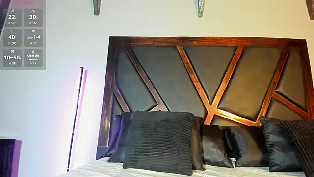 EmiliWilliams online show from March 14, 10:15 pm