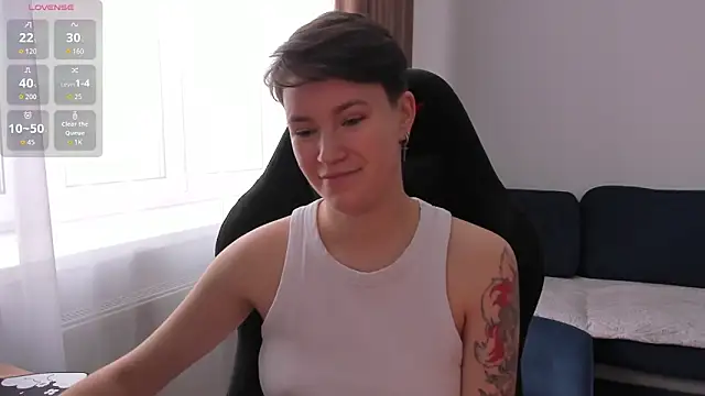 Snapshot of JessieFlower chatting on January 8, 8:49 am JessieFlower online show from January 8, 8:49 am