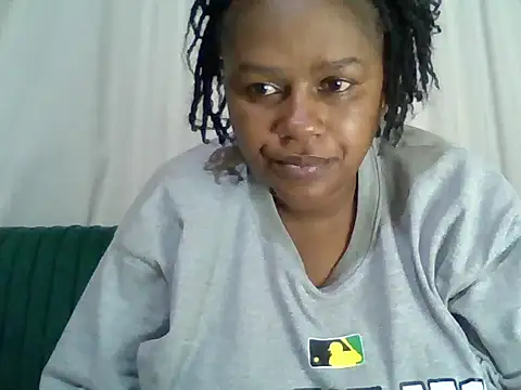 Snapshot of tight_pussy_gall chatting on February 6, 8:01 pm tight pussy gall online show from February 6, 8:01 pm