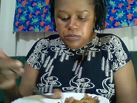 Snapshot of tight_pussy_gall chatting on February 26, 5:56 pm tight pussy gall online show from February 26, 5:56 pm