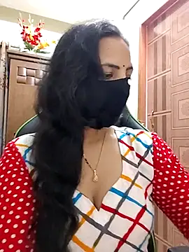 Payel-Sen online show from April 3, 7:39 am