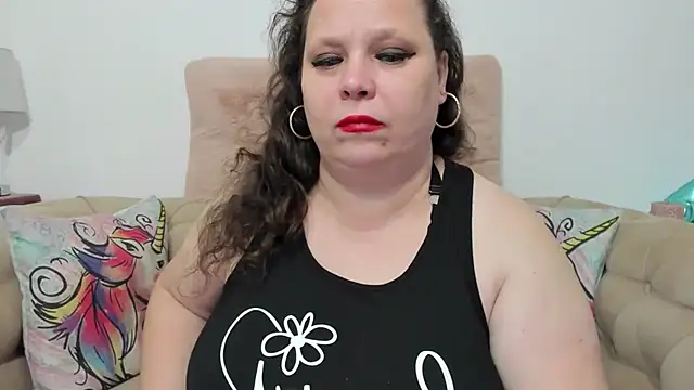 KarolineJoyy online show from December 15, 8:13 pm