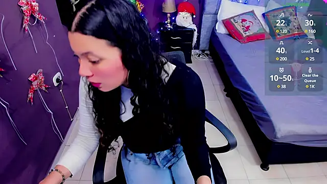 Lana stone  online show from December 20, 7:55 am