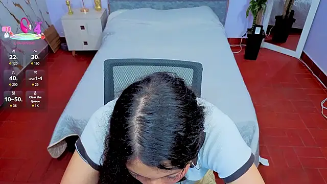 Lana stone  online show from March 3, 3:34 am