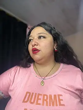 Snapshot of Kym_Owens chatting on April 15, 6:20 am Kym Owens online show from April 15, 6:20 am