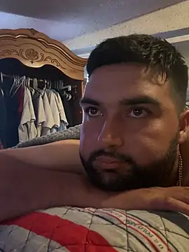 bigdickgio6923 online show from July 31, 10:20 pm