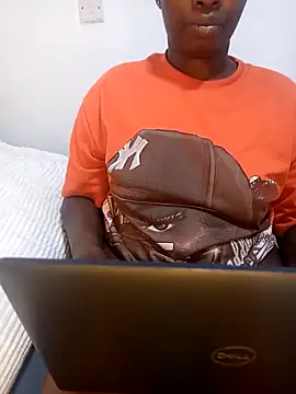 Snapshot of MISS_LOVE091 chatting on February 17, 5:04 am MISS LOVE091 online show from February 17, 5:04 am