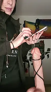 freyamoret online show from February 25, 4:00 am