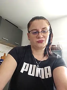 KristenVega online show from December 15, 10:19 am