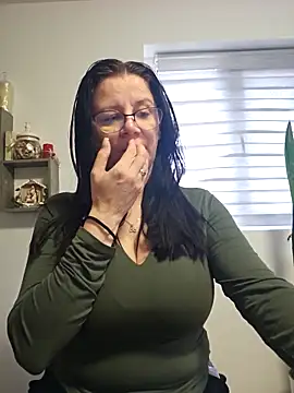 KristenVega online show from February 17, 9:28 am