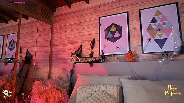 AmmyScott online show from October 31, 11:17 pm