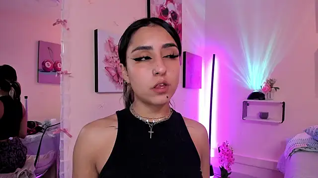 MaveParks  online show from December 5, 12:03 pm