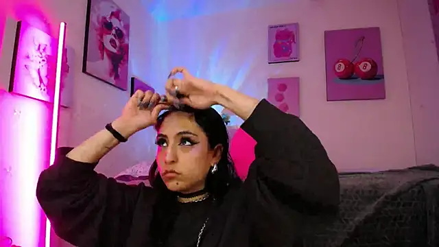 MaveParks  online show from March 23, 11:47 am