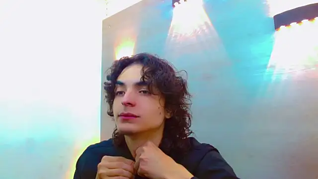 Snapshot of Sr_BonnyEthan chatting on November 6, 1:56 pm Sr BonnyEthan online show from November 6, 1:56 pm