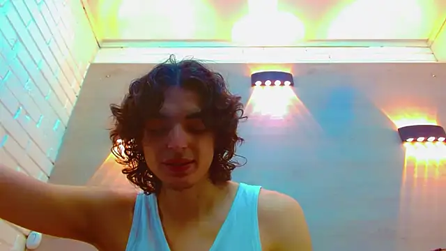 Snapshot of Sr_BonnyEthan chatting on November 15, 2:13 pm Sr BonnyEthan online show from November 15, 2:13 pm