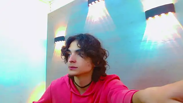 Snapshot of Sr_BonnyEthan chatting on November 18, 4:33 pm Sr BonnyEthan online show from November 18, 4:33 pm