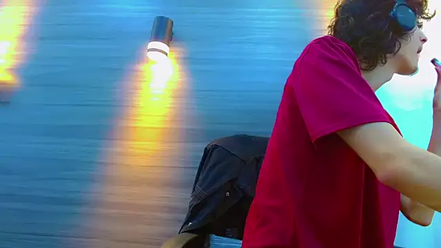 Sr BonnyEthan online show from April 10, 1:05 pm