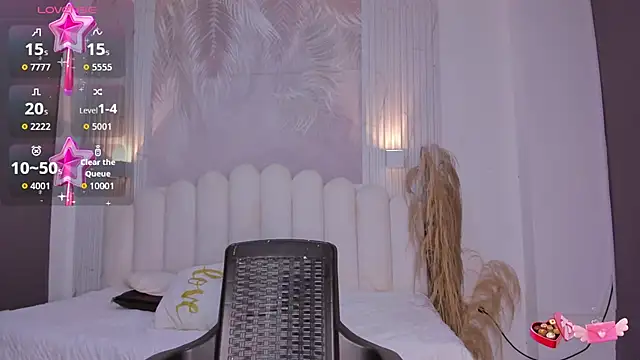 NastassjaCandy online show from April 17, 8:12 pm