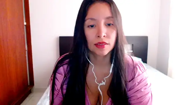 emely sexx20 online show from February 22, 6:52 pm