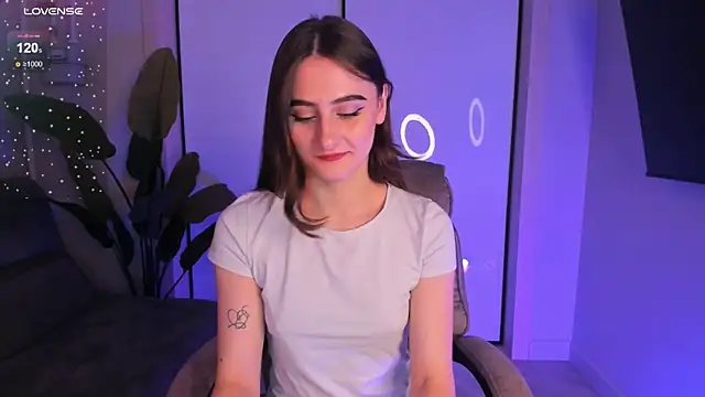 Snapshot of helen_ramsay chatting on December 8, 8:36 pm helen ramsay online show from December 8, 8:36 pm