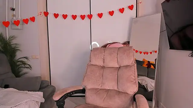 helen ramsay online show from March 26, 3:06 pm