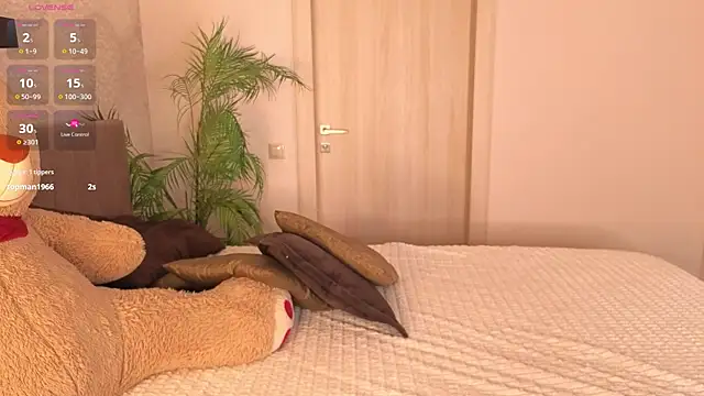 helen ramsay online show from April 12, 3:39 pm