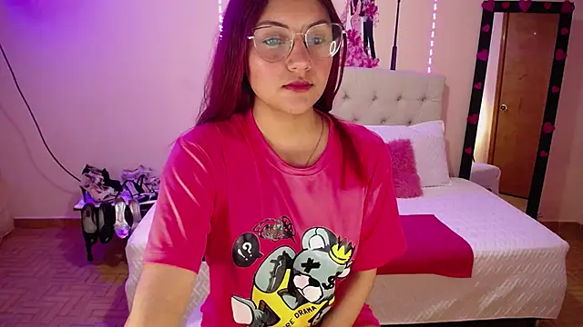 ashlei  online show from January 29, 6:22 am