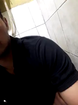 Snapshot of jojokom99 chatting on February 22, 11:53 am jojokom99 online show from February 22, 11:53 am