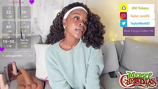 Snapshot of Miss_westt_ chatting on December 27, 3:53 am Miss westt  online show from December 27, 3:53 am