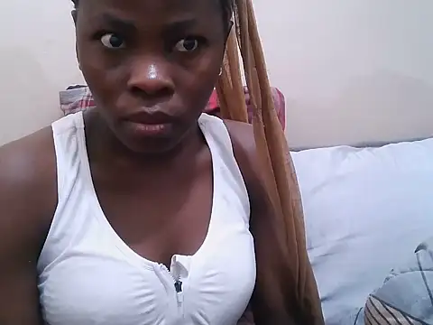 Snapshot of just_ivey chatting on June 11, 3:15 am just ivey online show from June 11, 3:15 am