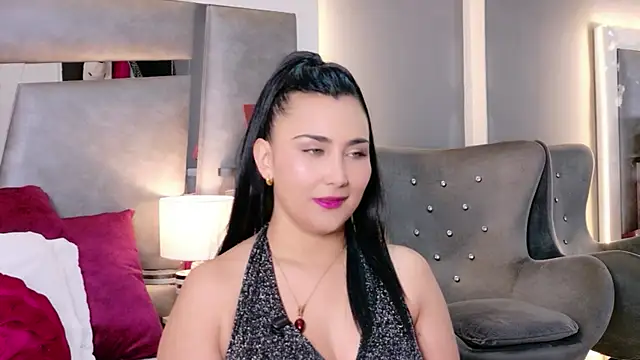 Evangeline Taylorr online show from March 17, 11:35 am