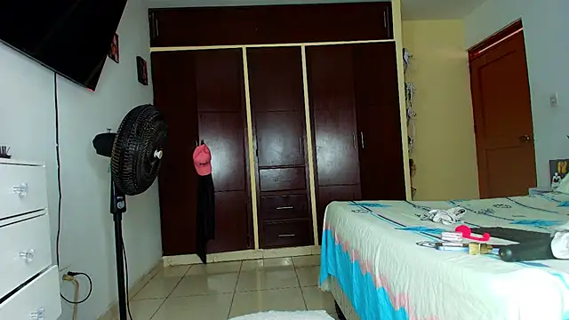 brithanybrown online show from November 30, 3:05 pm