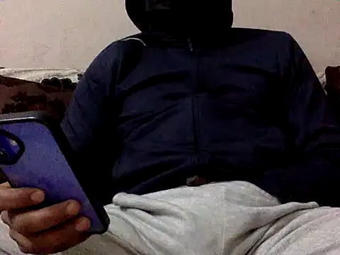 Snapshot of yadavindra85 chatting on February 2, 4:49 pm yadavindra85 online show from February 2, 4:49 pm