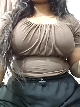 Snapshot of MohiniHott chatting on June 9, 5:41 am MohiniHott online show from June 9, 5:41 am