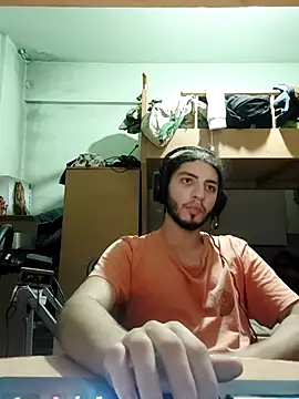 kleineid77 online show from October 28, 10:01 pm